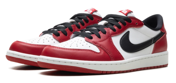 Air Jordan 1 Low OG 'Chicago' 2025 – The Legend, Low to the Ground