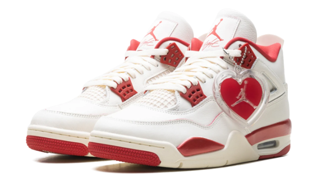 Women’s Air Jordan 4 Retro “Valentine’s Day”