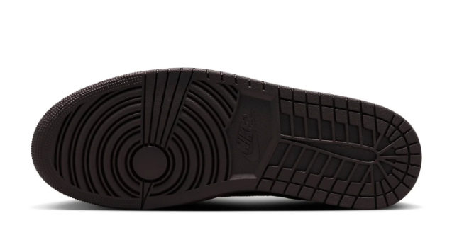 Air Jordan 1 Retro Low OG SP x Travis Scott ‘Velvet Brown’ – Cactus Jack’s Signature on the Low
