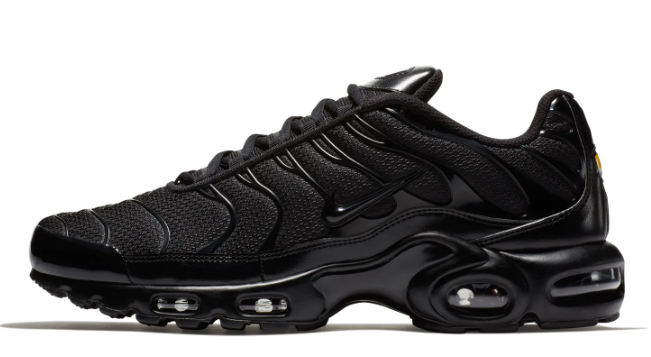 Nike Air Max Plus “Triple Black”