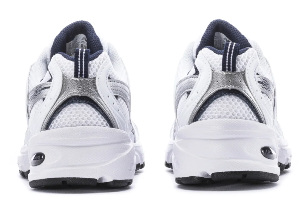 New Balance 530 Women’s Wide Sneakers
